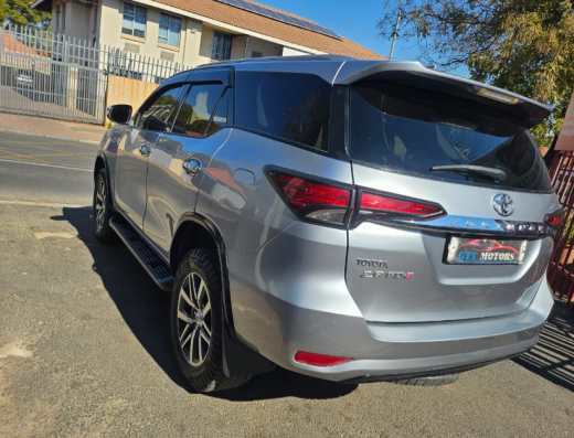 2017 Toyota Fortuner