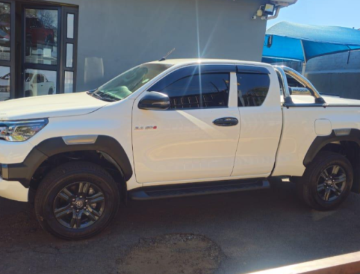 2023 Toyota Hilux
