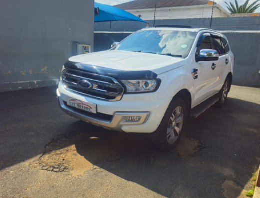 2018 Ford Everest