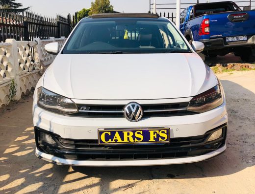 2019 VW Polo TSi 1.0 R-Line: 86000km, FSH, Auto, Petrol, R239,999.