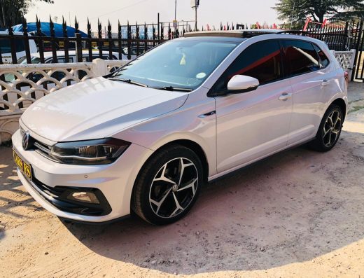 2019 VW Polo TSi 1.0 R-Line: 86000km, FSH, Auto, Petrol, R239,999.