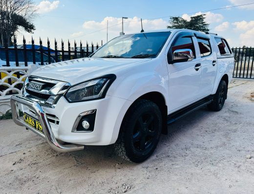 2014 Isuzu KB 300D-Teq D/C LX.