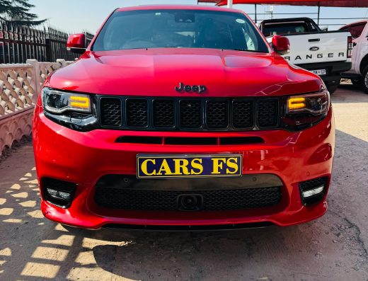 2021 Jeep Grand Cherokee 6.4 SRT V-8 & 475HP.
