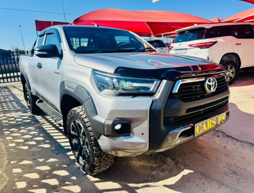 2022 Toyota Hilux 2.8GD-6 Extra Cab Legend 4×4.