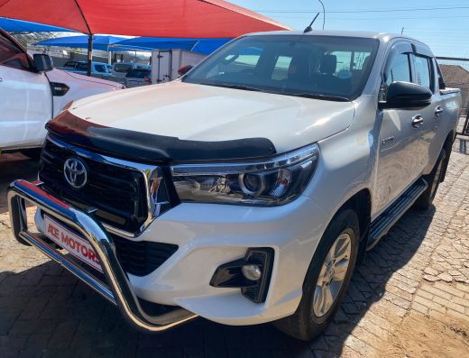 TOYOTA HILUX 2.4 4X2 GD-6 DOUBLE CAB