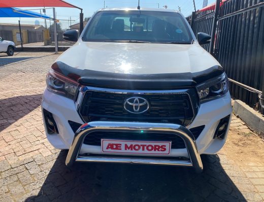 TOYOTA HILUX 2.4 4X2 GD-6 DOUBLE CAB