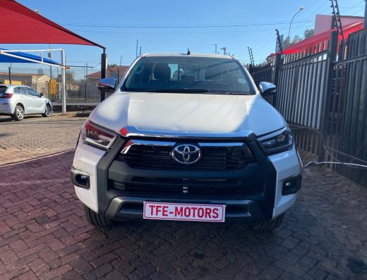 toyota hilux2.8gd6 double cab 4×2