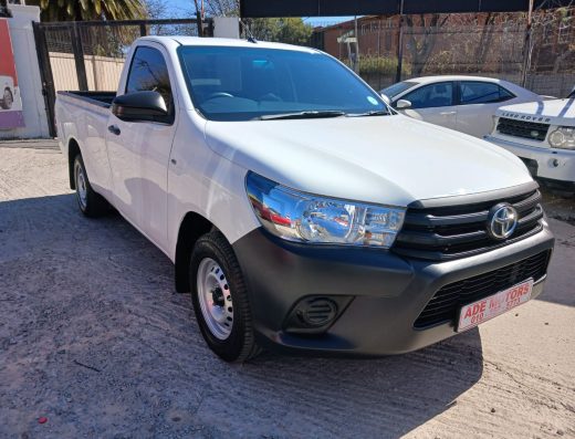 TOYOTA HILUX 2.4 4X2 GD SINGLE CAB