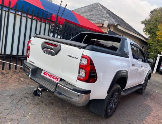 toyota hilux2.8gd6 double cab 4×2