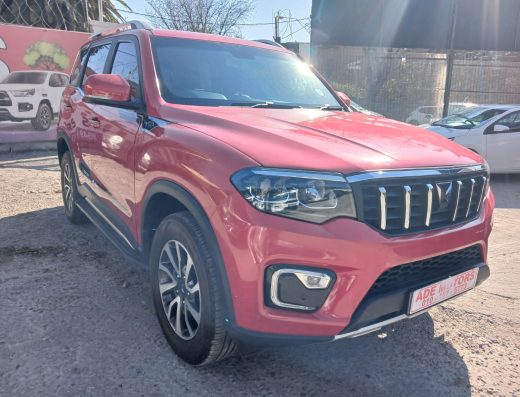 MAHINDRA XUV SCOPIONN 2.0