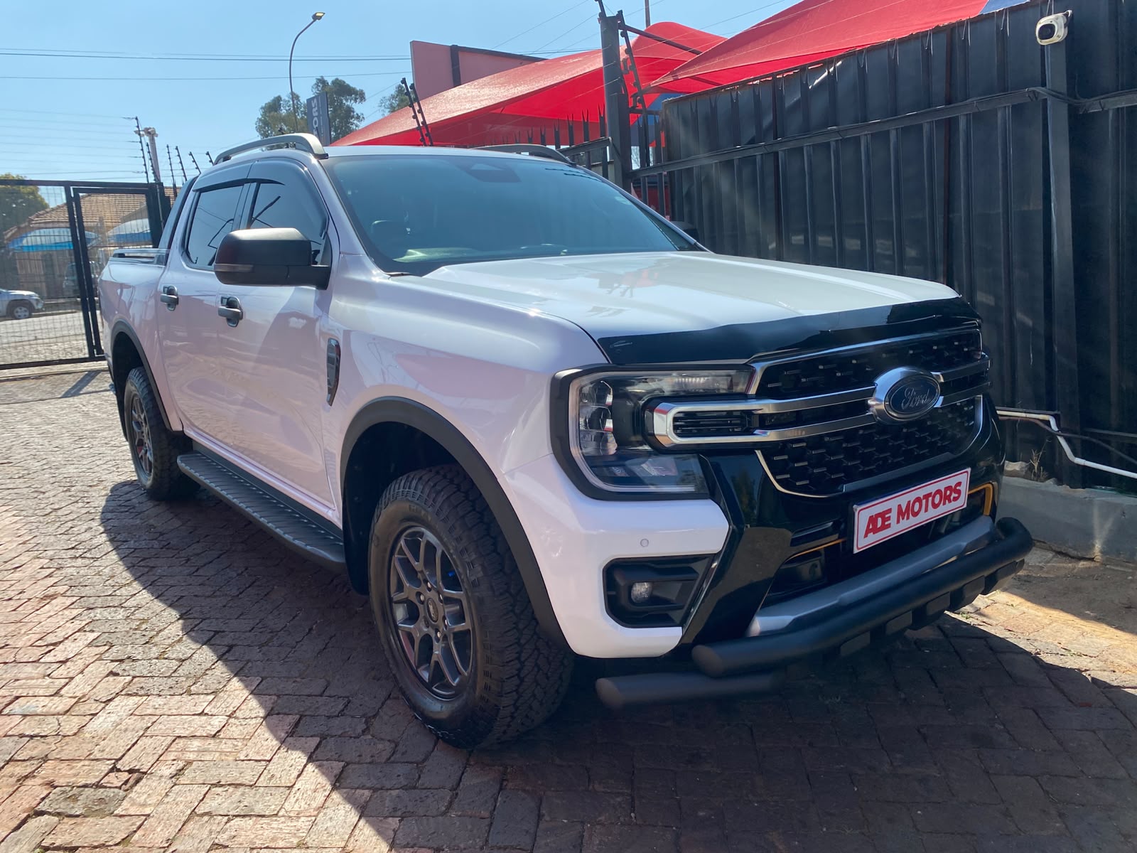 FORD RANGEER 2.0 XLT D/C 4X2