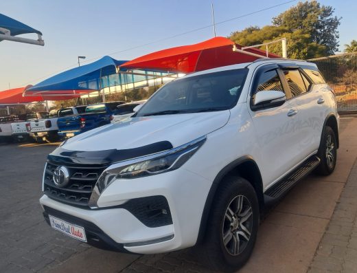 2016 TOYOTA FORTUNER 2.4 GD-6 4X2 AUTO
