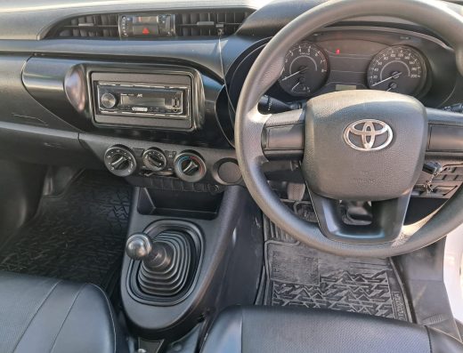 2017 Toyota Hilux 2.0 VVTi single Cab Lowbase 4×2