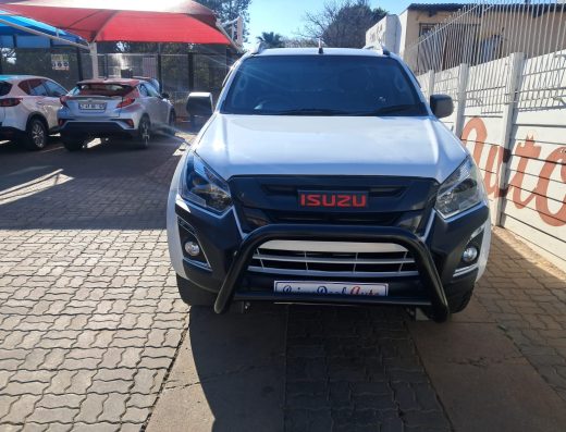 2016 ISUZU KB 250 DOUBLE CAB 4X2 X-RIDER