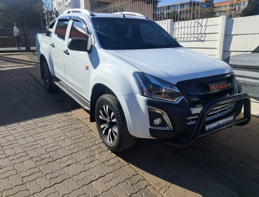 2016 ISUZU KB 250 DOUBLE CAB 4X2 X-RIDER
