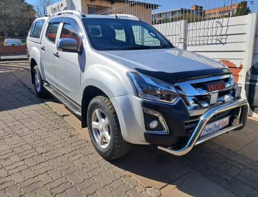 2015 Isuzu KB 300 Double Cab 4×2