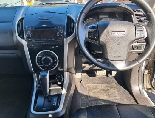 2015 Isuzu KB 300 Double Cab 4×2