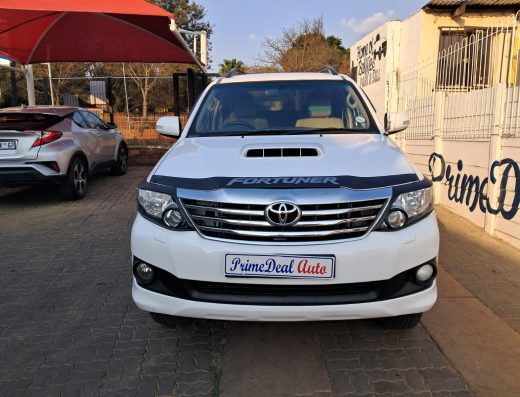 2013 TOYOTA FORTUNER 3.0 D-4D 4×4 MANUAL