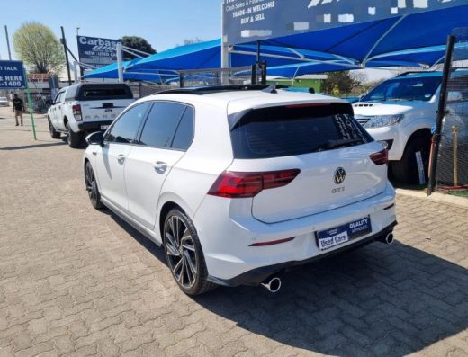 2025 Volkswagen Golf