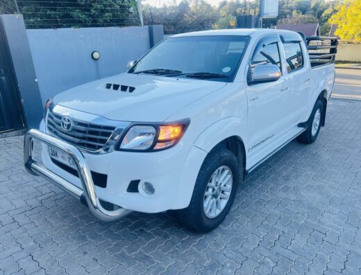 2014Toyota Hilux