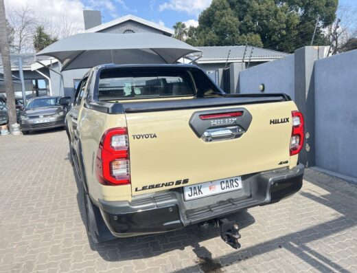 2023 Toyota Hilux