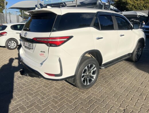 2025 Toyota Fortuner