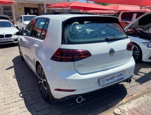 2019 Volkswagen Golf