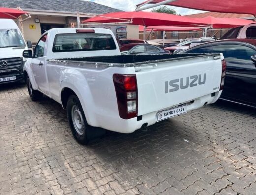 2023 Isuzu KB