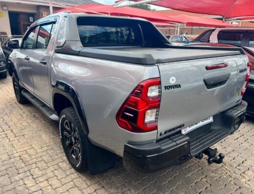 2025 Toyota Hilux