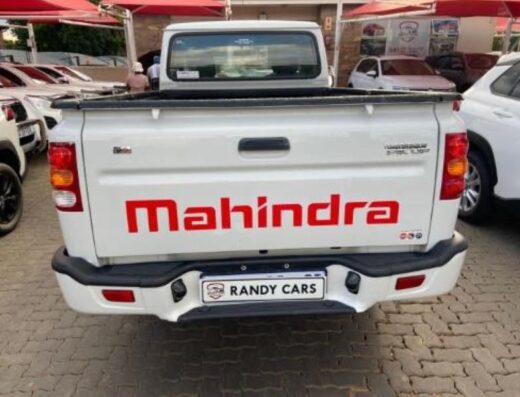 2025 Mahindra Pik Up