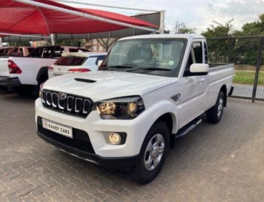2025 Mahindra Pik Up
