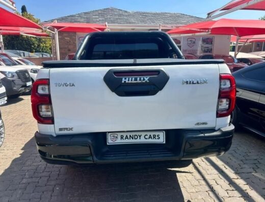 2016 Toyota Hilux