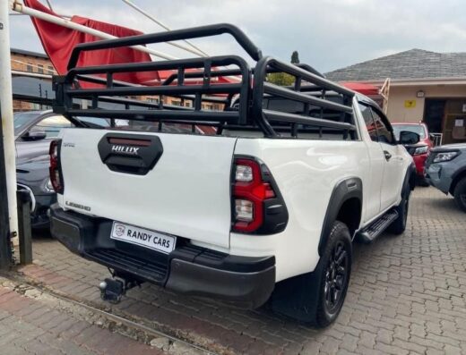 2023 Toyota Hilux