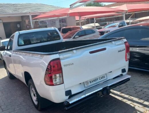 2024 Toyota Hilux