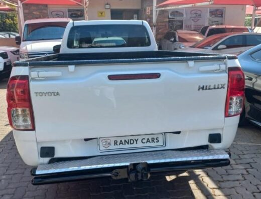 2024 Toyota Hilux