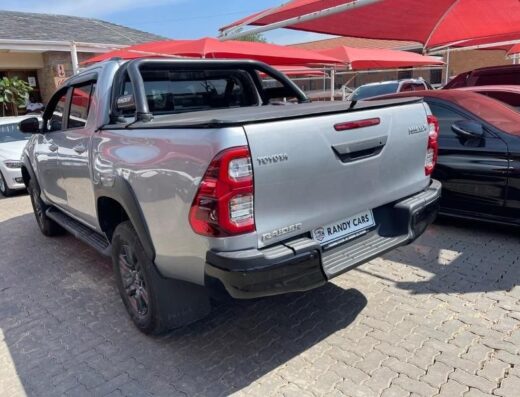 2025 Toyota Hilux