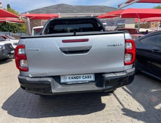2025 Toyota Hilux