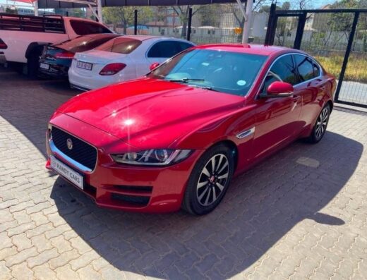 2016 Jaguar XE