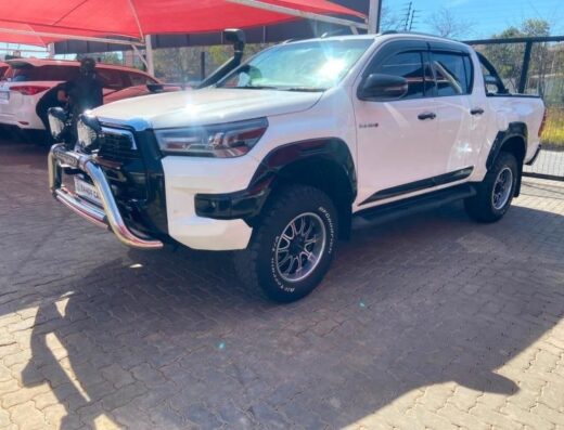 2023 Toyota Hilux