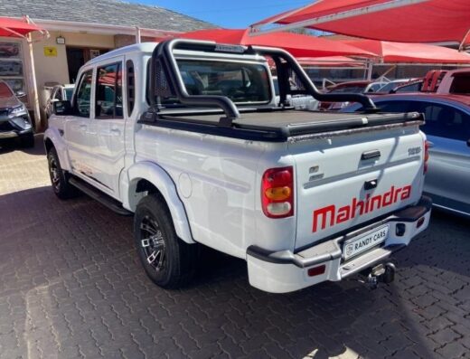 2022 Mahindra Pik Up